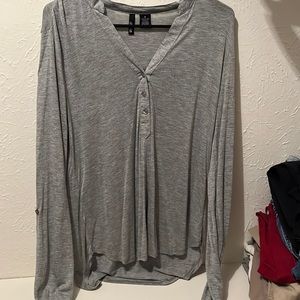 Womens long sleeve v neck grey shirt